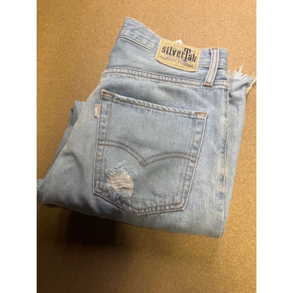 Levi's Silver Tab 94 VTG Baggy Light Wash Distressed Denim Jeans Women's Size 29